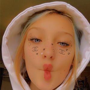 Meet your Posher, Dani